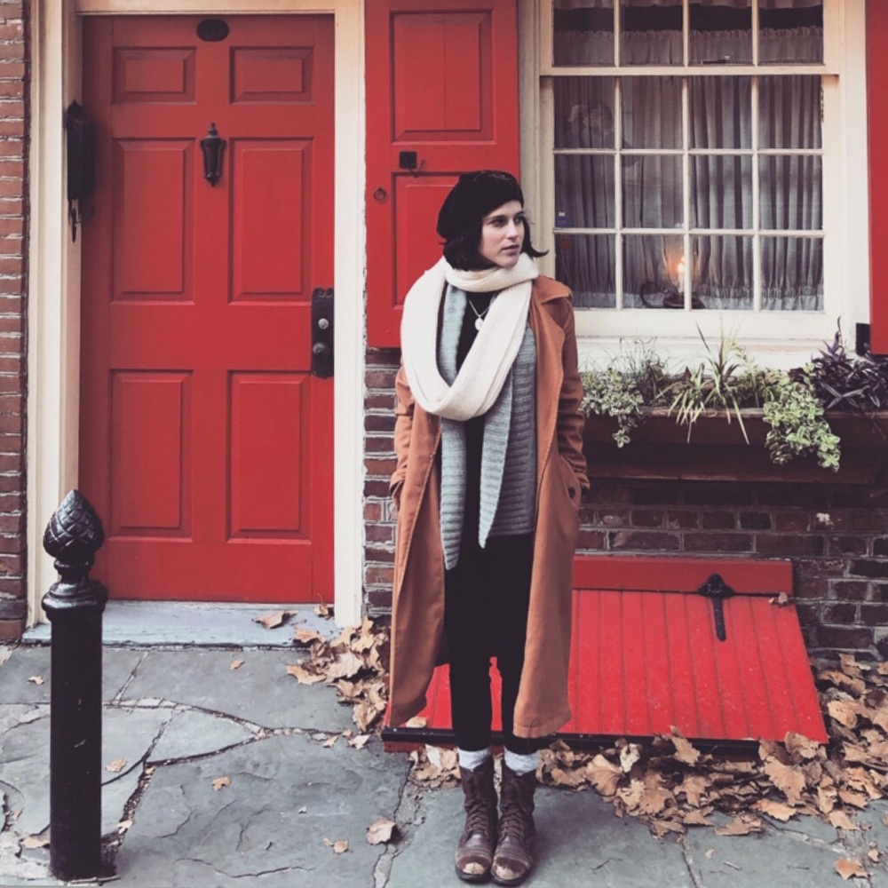 Meet your Posher, Alexandra